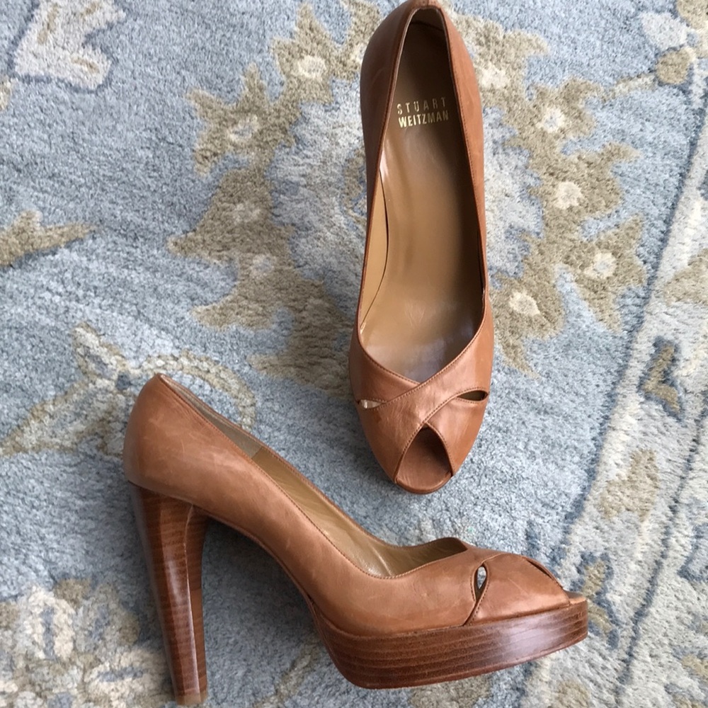 Stuart Weitzman peep toe stalked heel